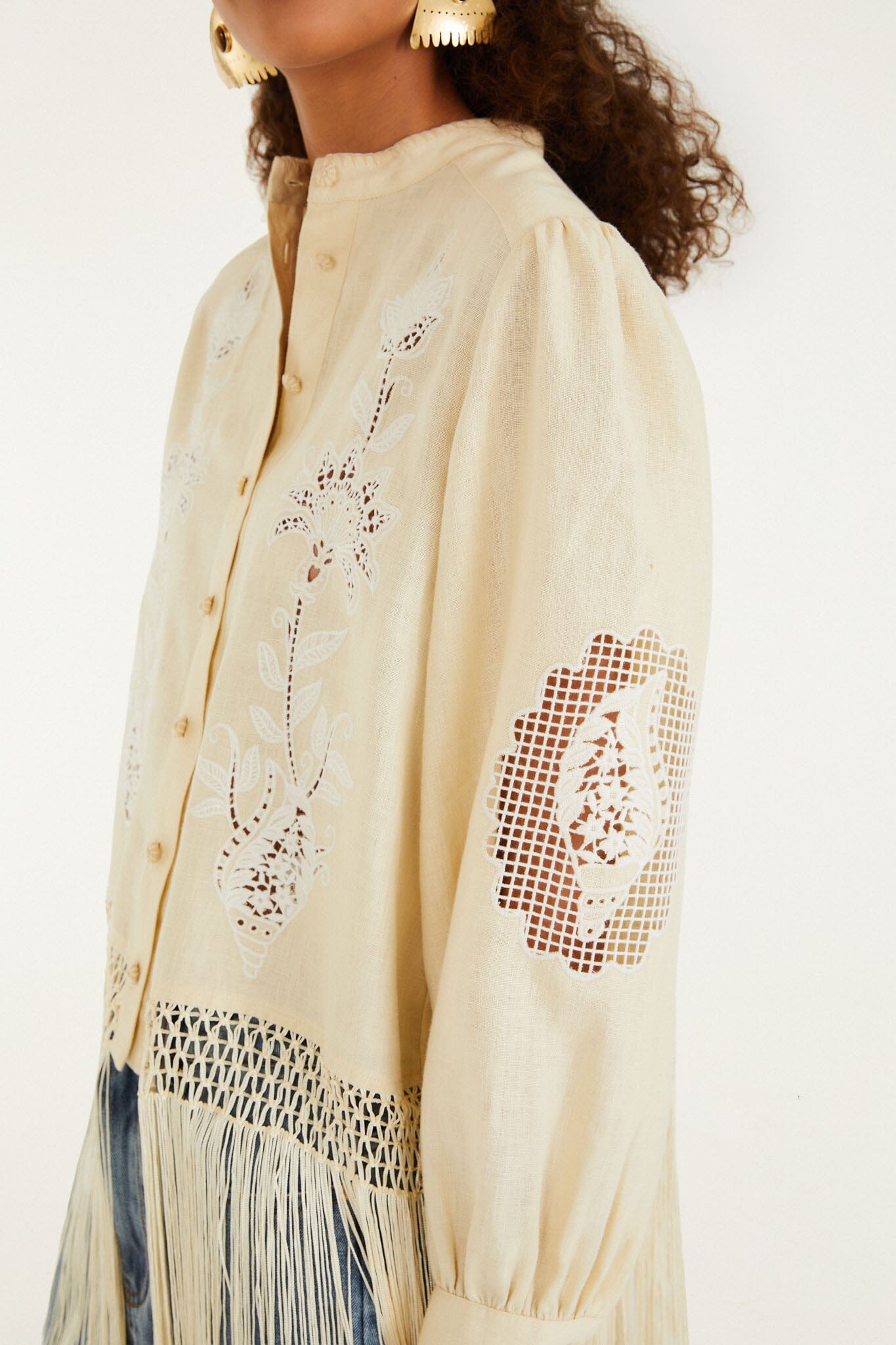 FARM Rio model wearing the Sand Richelieu Long Sleeve Fringes Shirt