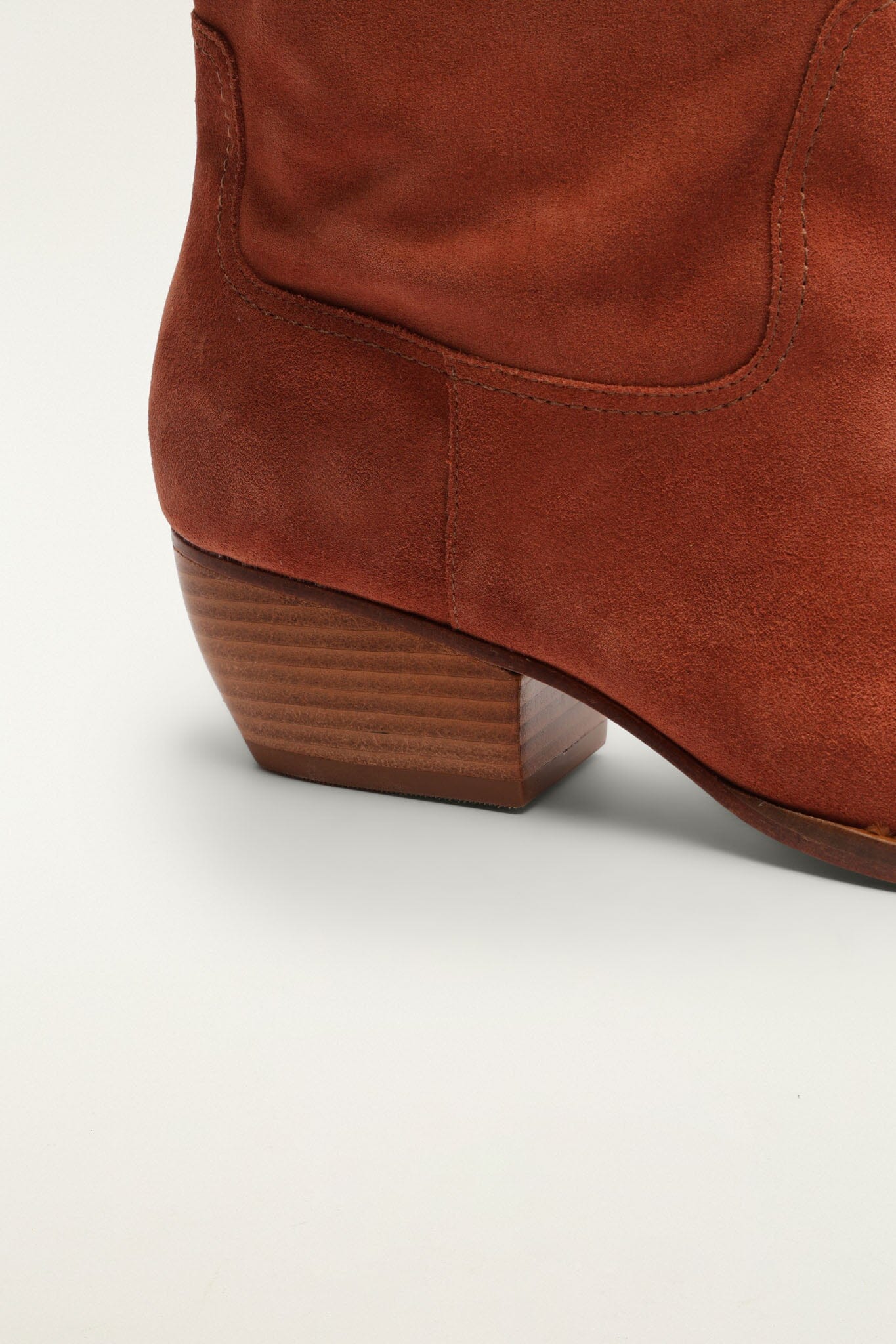 FARM Rio model wearing the Suede Riding Boot
