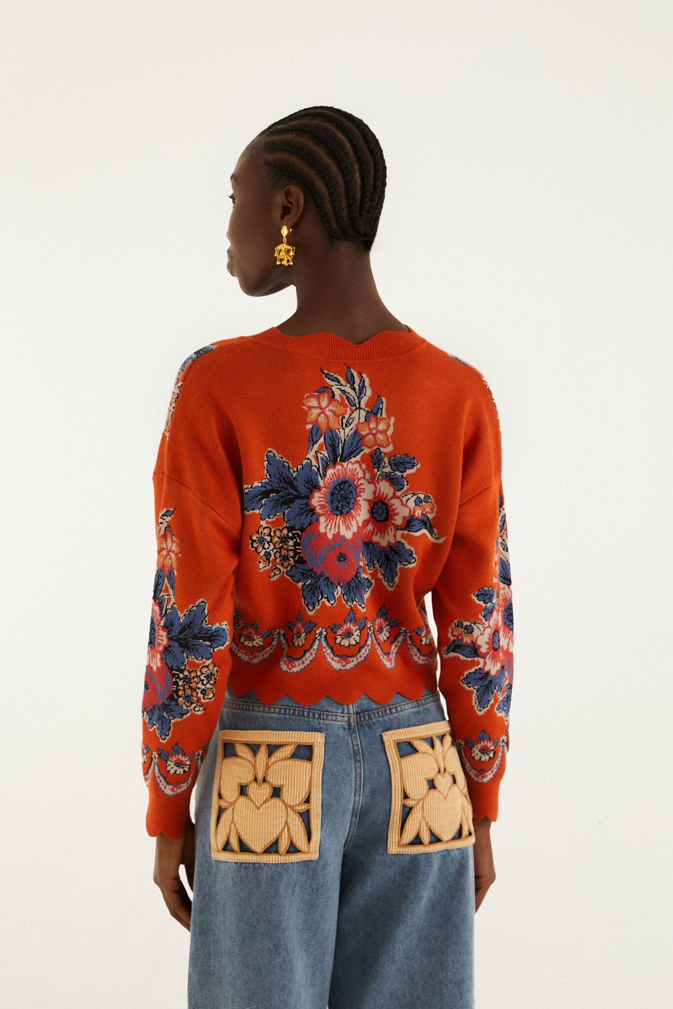 FARM Rio model wearing the Terracota Victorian Floral Buttoned Knit Cardigan