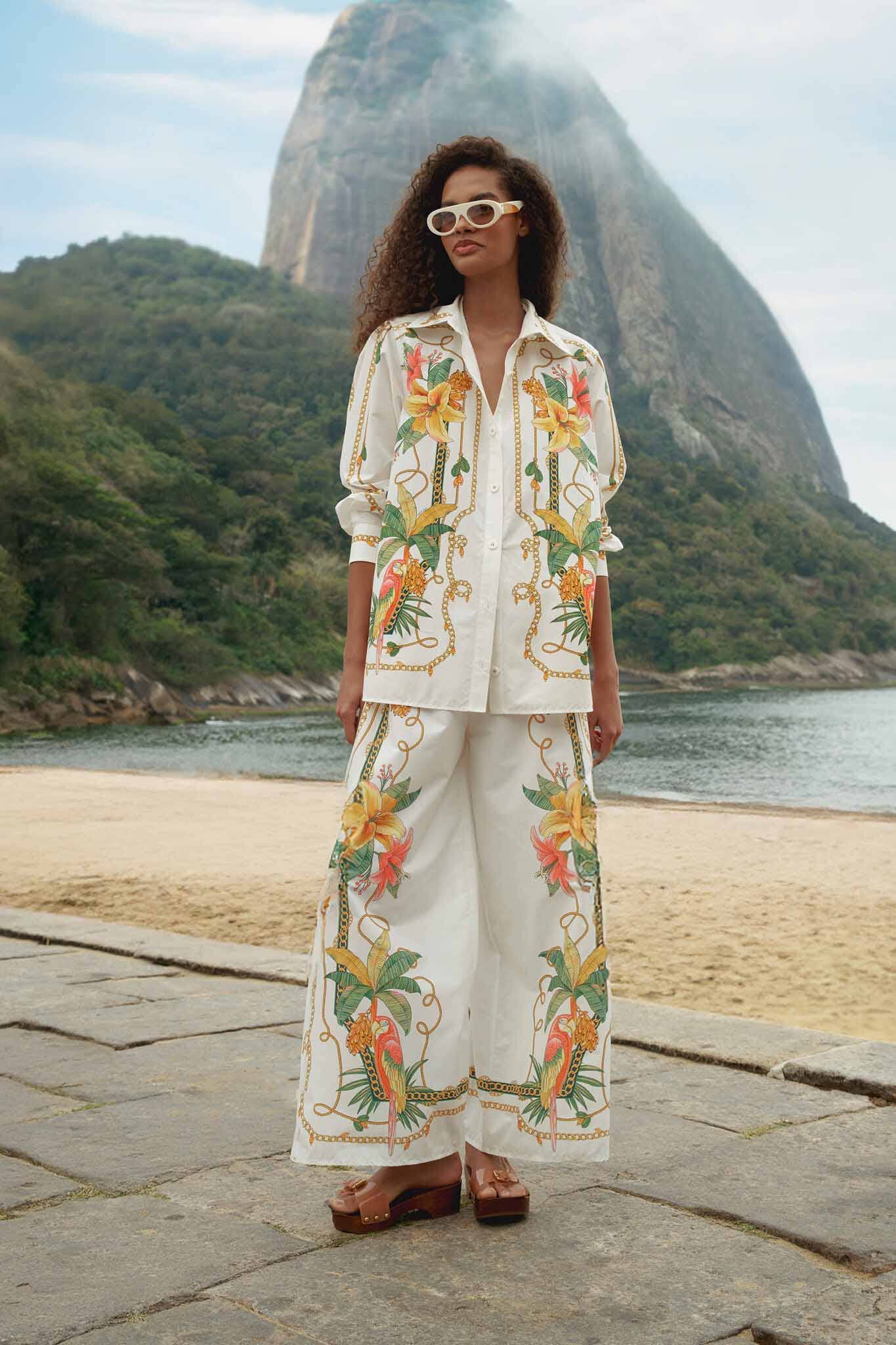 FARM Rio model wearing the Tropical Royalty Off-White Pants
