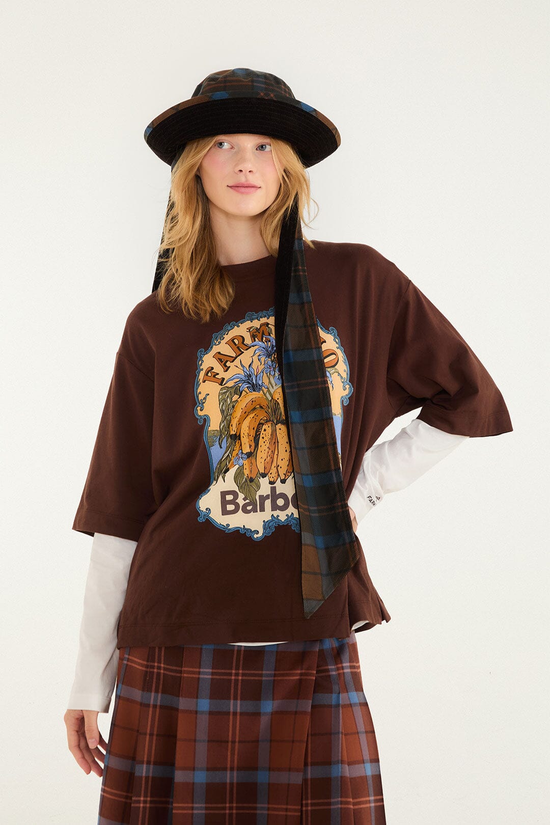 FARM Rio model wearing the Tropical Short Sleeve T-Shirt