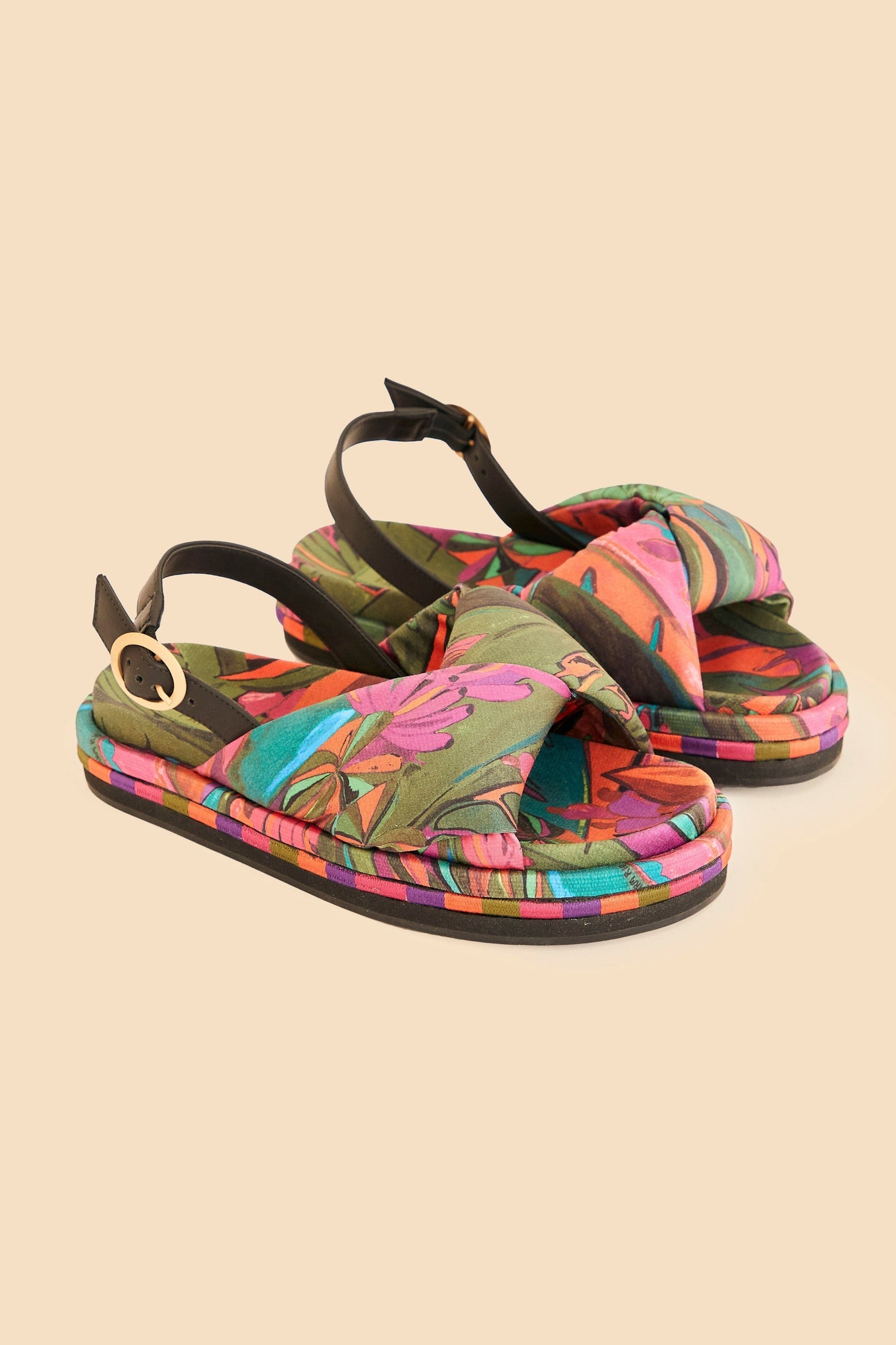 Banana Leaves Puffy Flat Sandal